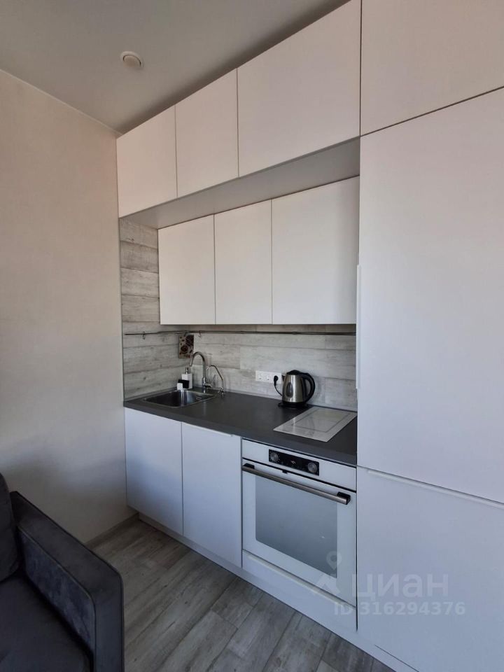 Продается 1-комнатная квартира, площадью 26.70 кв.м. Москва, проезд Ильменский, дом 14к8