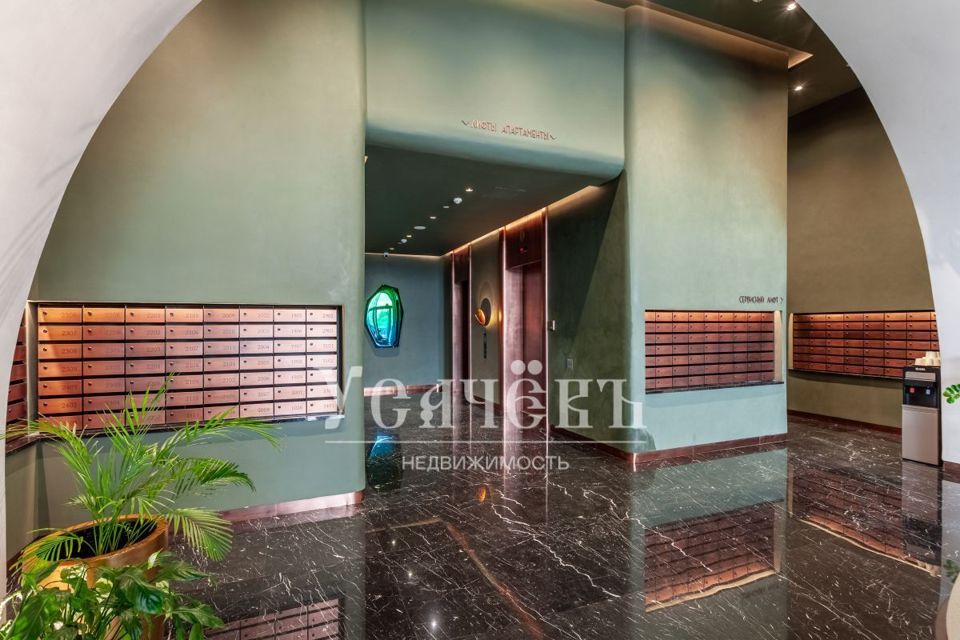 Продается 2-комнатная квартира, площадью 52.00 кв.м. Москва, улица Поклонная, дом 9