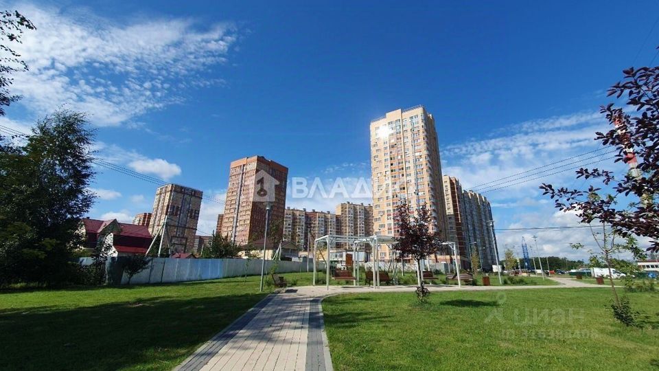 Продается 1-комнатная квартира, площадью 40.60 кв.м. Москва, город Щербинка, улица Барышевская Роща, дом 24