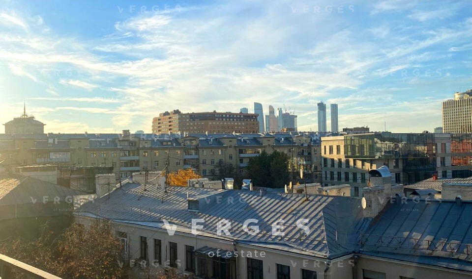 Продается 5-комнатная квартира, площадью 273.00 кв.м. Москва, переулок Большой Лёвшинский, дом 11