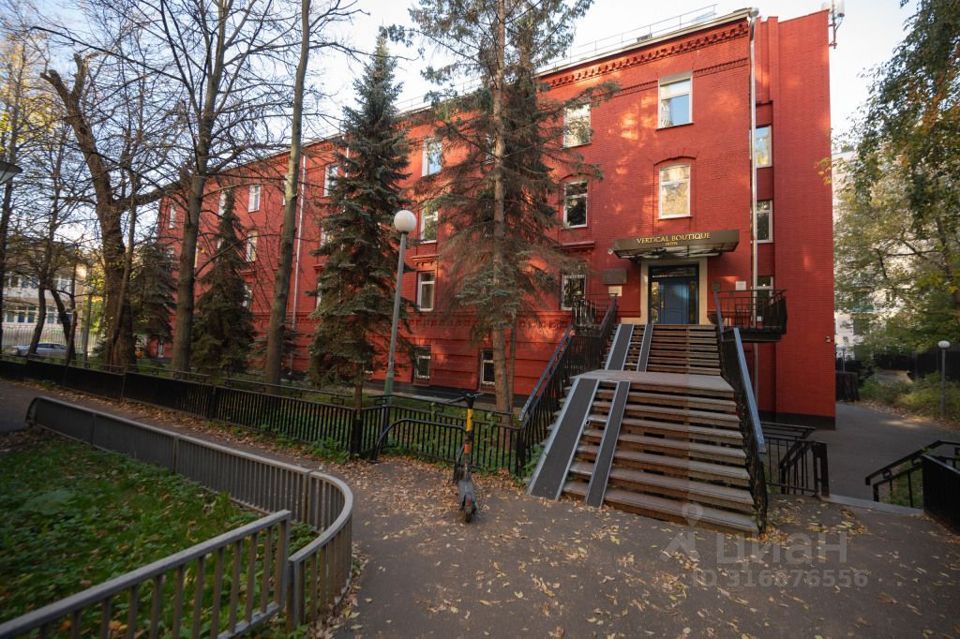 Продается 1-комнатная квартира, площадью 16.70 кв.м. Москва, улица Каменщики Малые, дом 16