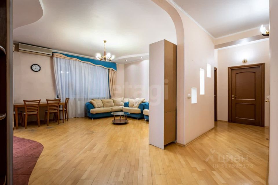 Продается 3-комнатная квартира, площадью 87.10 кв.м. Москва, проезд 2-й Сетуньский, дом 13к2