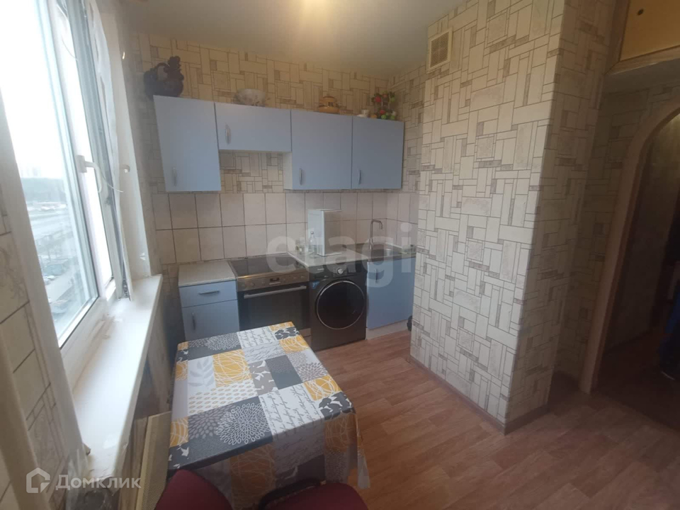 Продается 1-комнатная квартира, площадью 38.50 кв.м. Москва, Боровское шоссе, дом 46