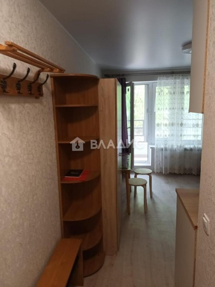 Продается 1-комнатная квартира, площадью 18.00 кв.м. Москва, Аминьевское шоссе, дом 5