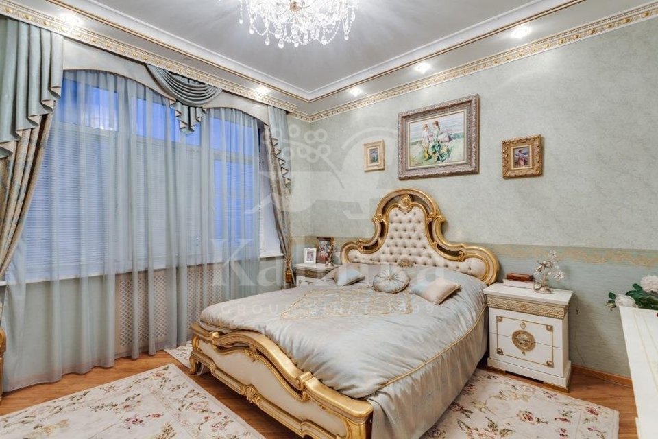 Продается 3-комнатная квартира, площадью 130.00 кв.м. Москва, переулок Чапаевский, дом 3