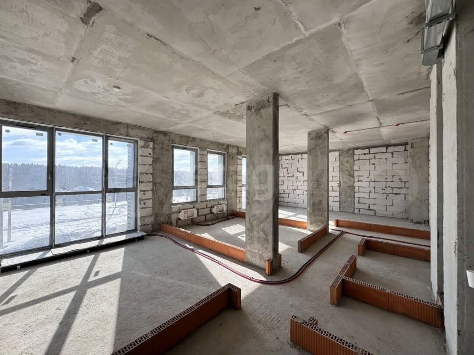 Продается 2-комнатная квартира, площадью 76.90 кв.м. Московская область, Одинцовский район, поселок городского типа Заречье, улица Медовая, дом 1