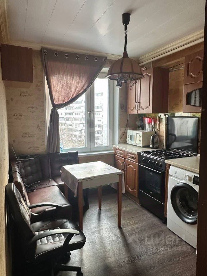 Продается 1-комнатная квартира, площадью 32.50 кв.м. Москва, улица Бажова, дом 15к2