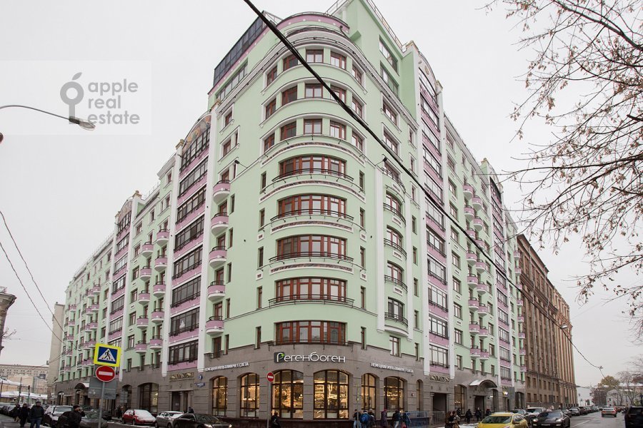 Продается 3-комнатная квартира, площадью 136.00 кв.м. Москва, переулок Климентовский, дом 2