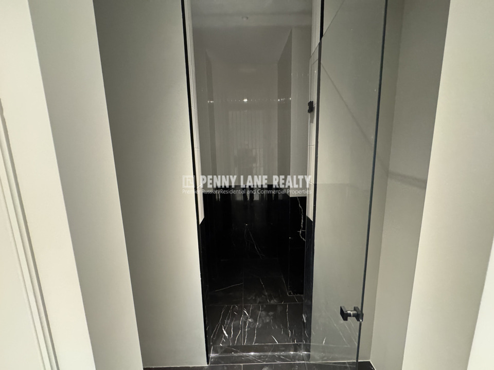 Продается 3-комнатная квартира, площадью 107.00 кв.м. Москва, улица Братьев Фонченко