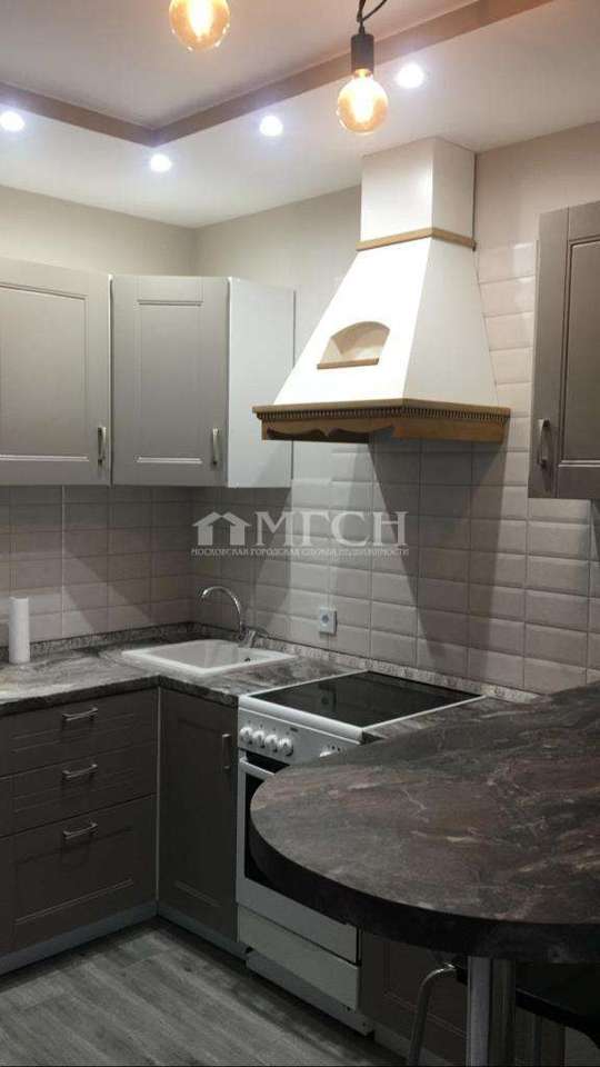 Продается 3-комнатная квартира, площадью 58.60 кв.м. Москва, переулок Новоподмосковный 8-й, дом 4