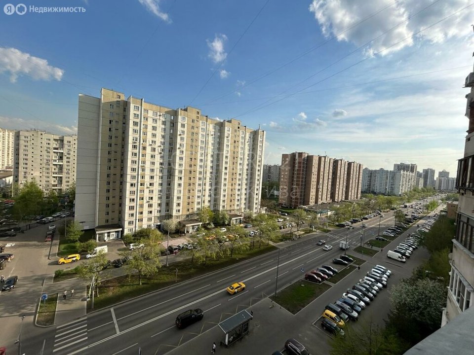 Продается 1-комнатная квартира, площадью 38.20 кв.м. Москва, улица Новомарьинская, дом 13