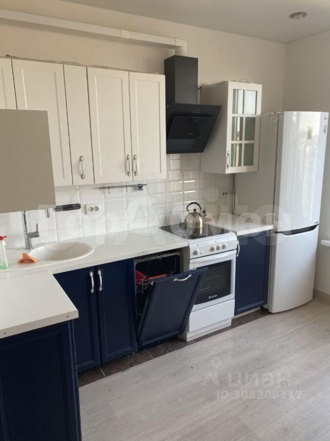 Продается 1-комнатная квартира, площадью 31.00 кв.м. Московская область, Ленинский район, деревня Сапроново, микрорайон Купелинка, квартал Центральный, дом 1