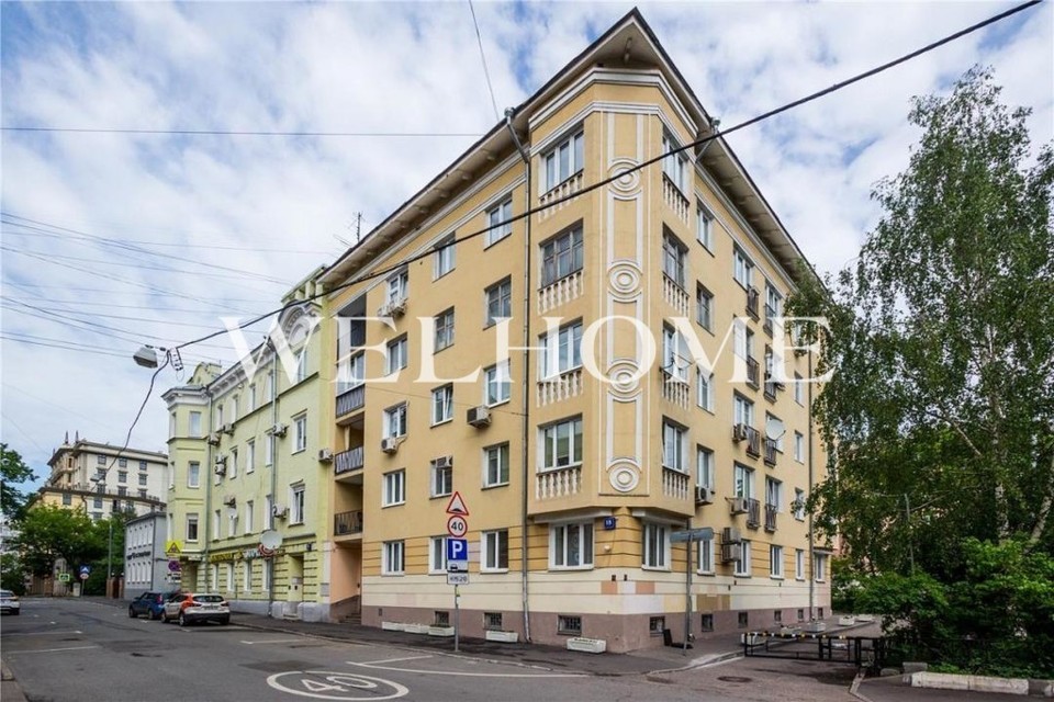 Продается 3-комнатная квартира, площадью 117.00 кв.м. Москва, переулок Каретный Малый
