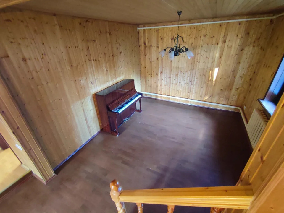 Продается дом, площадью 174.00 кв.м. Московская область, Наро-Фоминский городской округ, город Апрелевка, улица Республиканская, дом 28