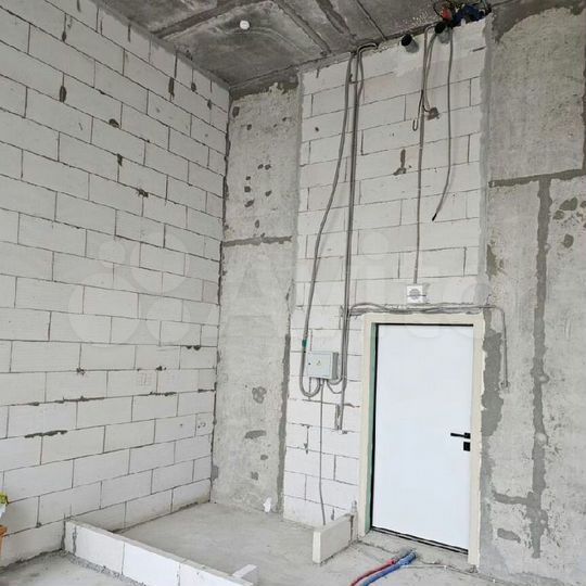 Продается 2-комнатная квартира, площадью 42.00 кв.м. Москва, улица Мустая Карима, дом 12