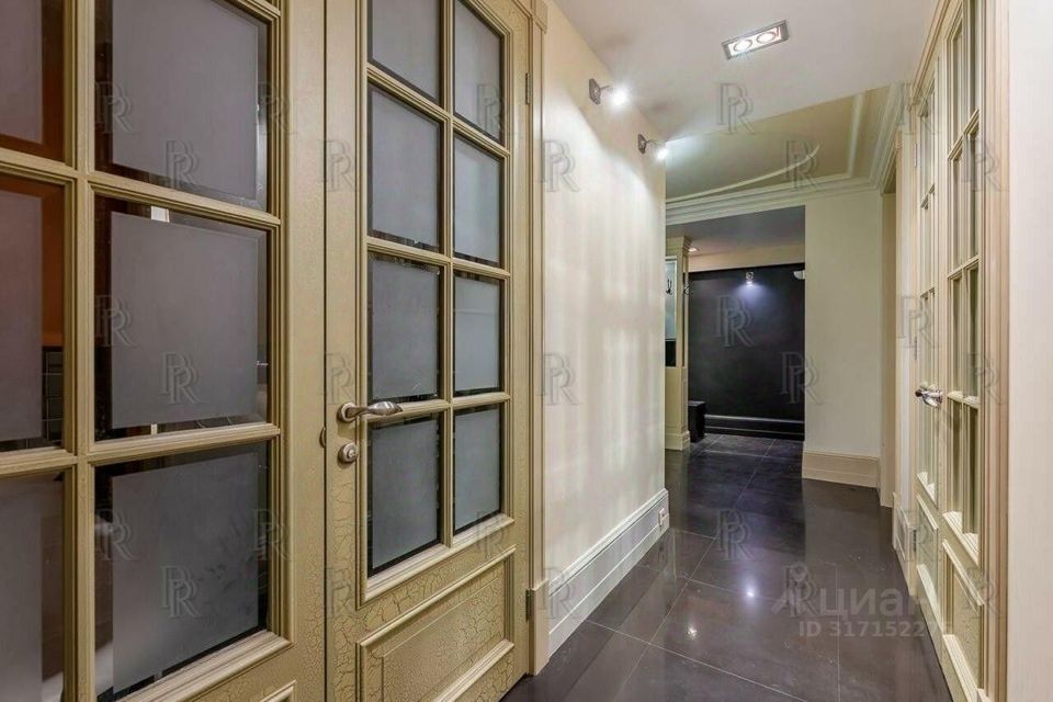 Продается 3-комнатная квартира, площадью 90.00 кв.м. Москва, переулок Козихинский Большой, дом 19/6