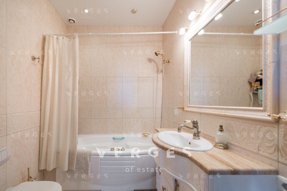 Продается 3-комнатная квартира, площадью 72.00 кв.м. Москва, улица Минская, дом 1Гк1