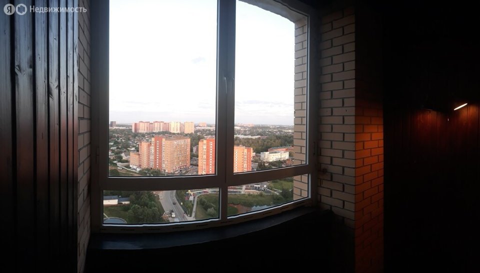 Продается 1-комнатная квартира, площадью 39.90 кв.м. Москва, город Щербинка, улица Барышевская Роща, дом 24