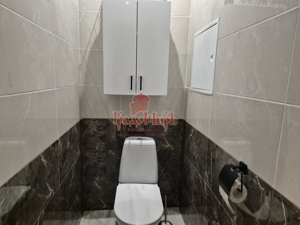 Продается 2-комнатная квартира, площадью 45.00 кв.м. Московская область, Дмитровский городской округ, село Рогачево, улица Мира, дом 11