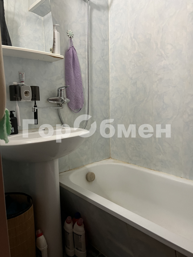Продается 1-комнатная квартира, площадью 32.90 кв.м. Москва, Можайское шоссе, дом 20к1