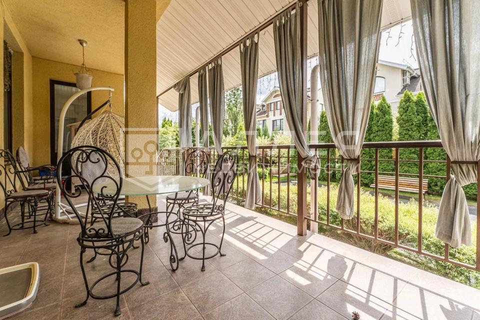 Продается дом, площадью 270.00 кв.м. Московская область, Истра городской округ, деревня Новинки