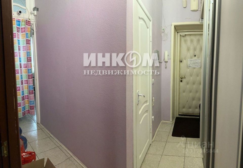 Продается 2-комнатная квартира, площадью 43.20 кв.м. Москва, улица Ярцевская, дом 11к3