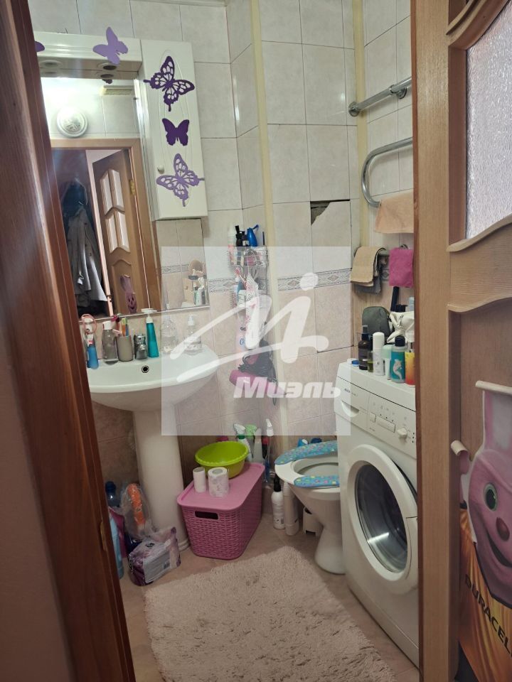 Продается 1-комнатная квартира, площадью 33.20 кв.м. Москва, улица Давыдковская, дом 2к1