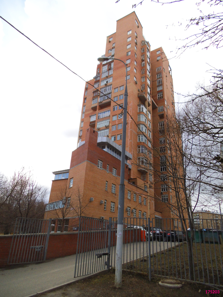 Продается 5-комнатная квартира, площадью 198.00 кв.м. Москва, Ломоносовский проспект, дом 7к5