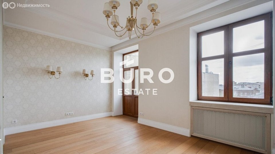 Продается 4-комнатная квартира, площадью 129.00 кв.м. Москва, улица Большая Садовая, дом 5к1