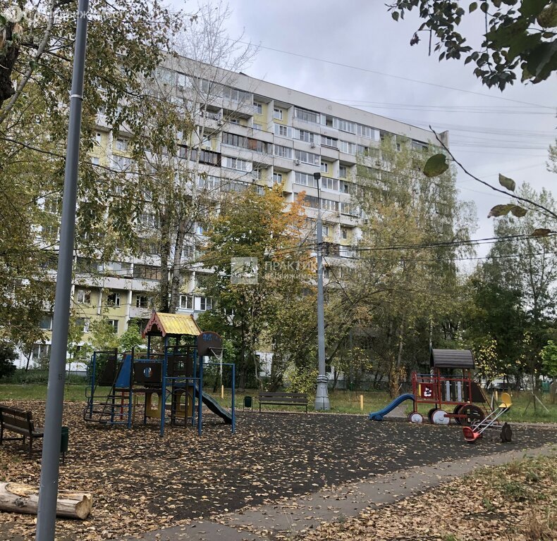 Продается 2-комнатная квартира, площадью 52.00 кв.м. Москва, улица Амундсена, дом 7