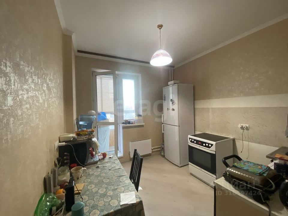 Продается 1-комнатная квартира, площадью 31.80 кв.м. Московская область, Красногорск городской округ, поселок городского типа Путилково, улица Сходненская, дом 11