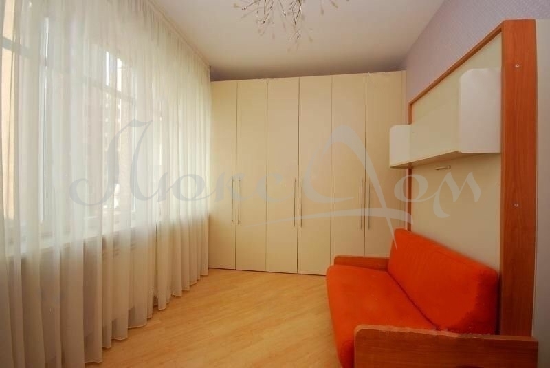 Продается 3-комнатная квартира, площадью 130.00 кв.м. Москва, переулок Смоленский 1-й, дом 17
