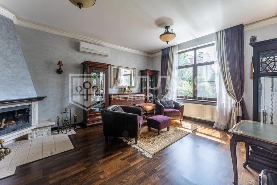 Продается дом, площадью 270.00 кв.м. Московская область, Истра городской округ, деревня Новинки