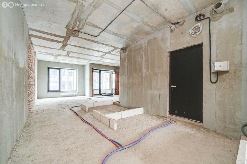 Продается 2-комнатная квартира, площадью 100.00 кв.м. Москва, улица Трубецкая, дом 12