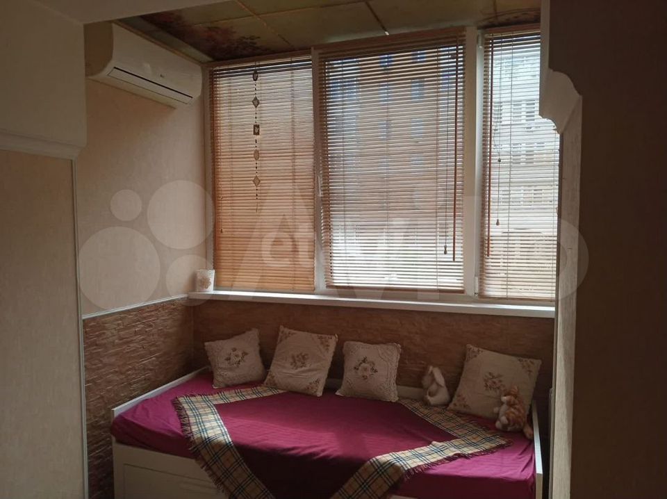 Продается 2-комнатная квартира, площадью 56.10 кв.м. Московская область, Одинцовский район, поселок городского типа Заречье, улица Университетская, дом 1