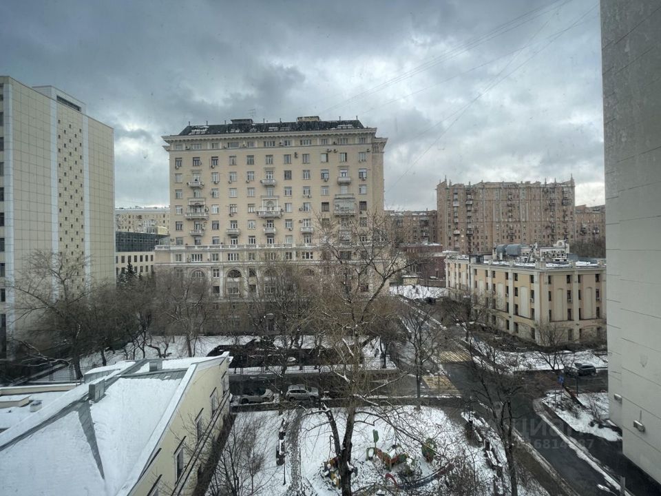 Продается 3-комнатная квартира, площадью 137.50 кв.м. Москва, набережная Котельническая, дом 31