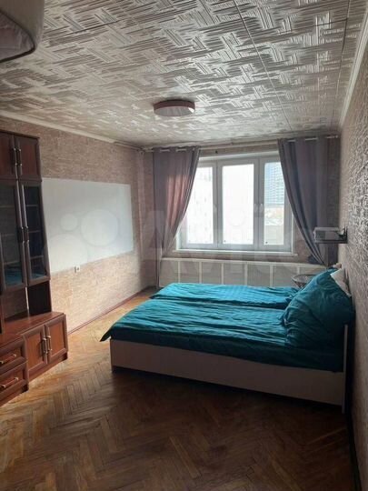 Продается 1-комнатная квартира, площадью 32.50 кв.м. Москва, улица Бажова, дом 15к2