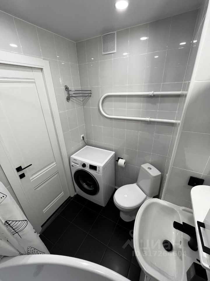 Продается 1-комнатная квартира, площадью 37.70 кв.м. Москва, проезд Керамический, дом 49к2