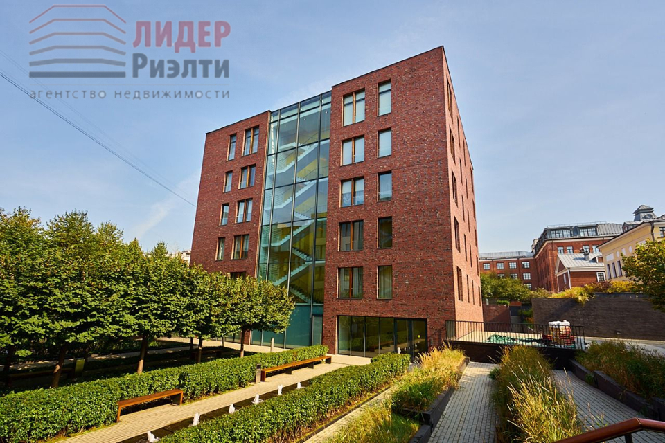 Продается 3-комнатная квартира, площадью 70.00 кв.м. Москва, улица Станиславского, дом 11