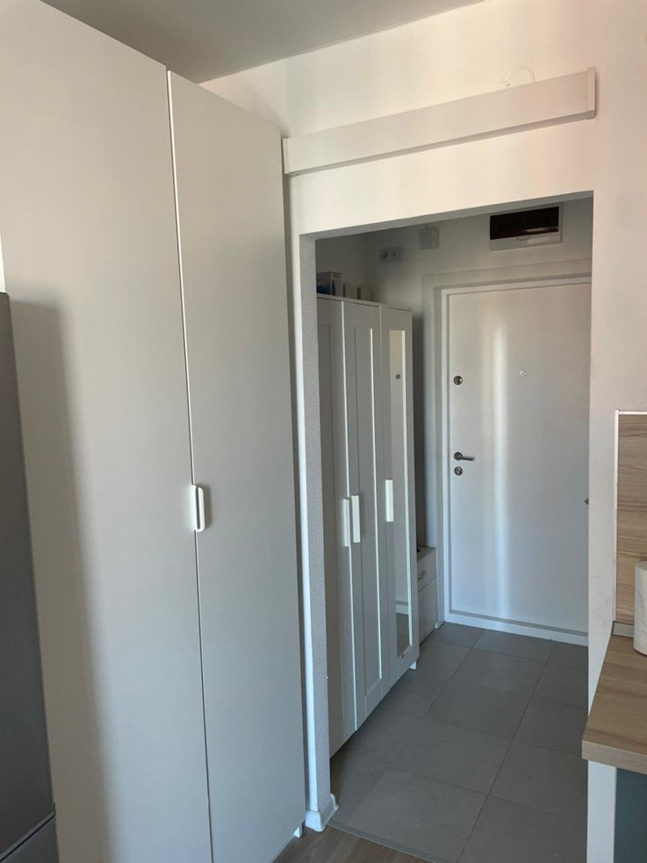 Продается 1-комнатная квартира, площадью 19.70 кв.м. Москва, улица Люблинская