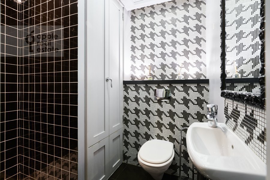 Продается 3-комнатная квартира, площадью 90.00 кв.м. Москва, переулок Козихинский Большой, дом 19/6