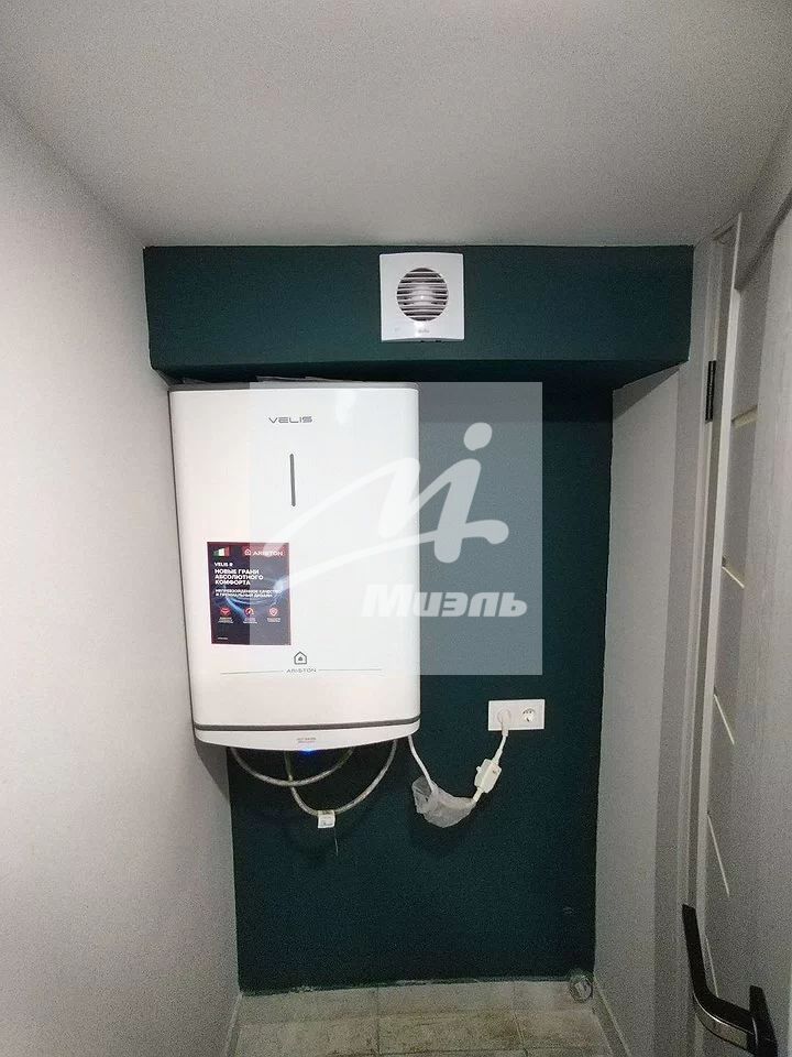 Продается 1-комнатная квартира, площадью 16.00 кв.м. Москва, Варшавское шоссе