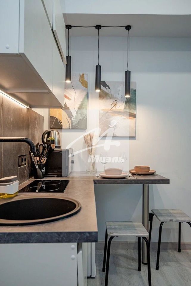 Продается 1-комнатная квартира, площадью 13.00 кв.м. Москва, улица 3-я Магистральная, дом 20Б