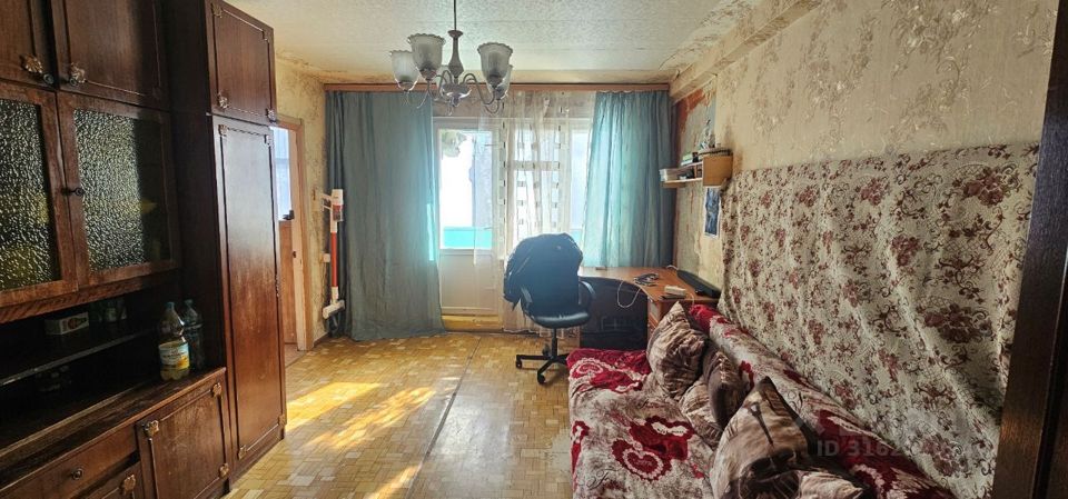 Продается 3-комнатная квартира, площадью 61.00 кв.м. Москва, город Щербинка, улица Почтовая, дом 15