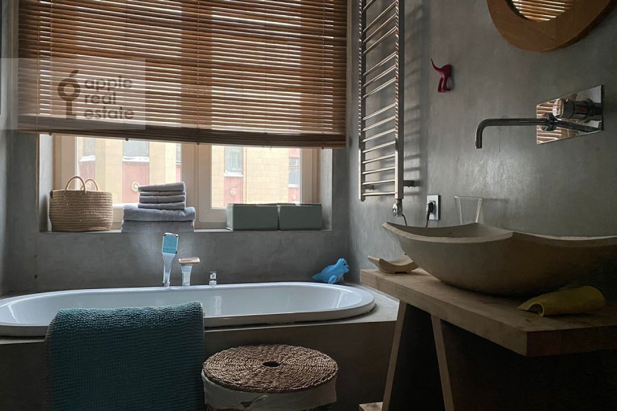 Продается 3-комнатная квартира, площадью 67.00 кв.м. Москва, улица Маши Порываевой, дом 38