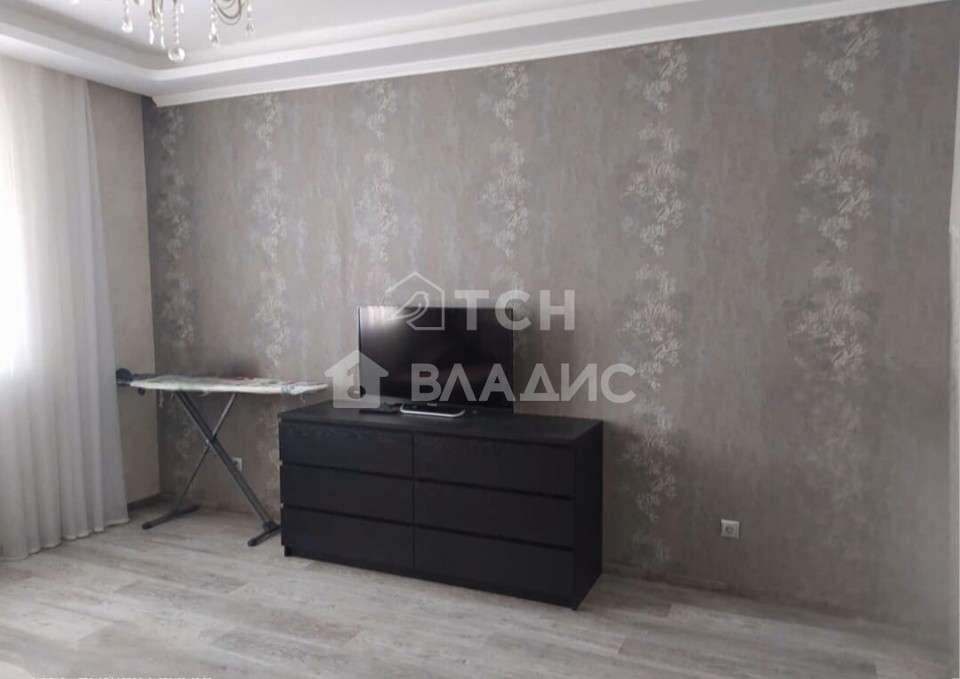 Продается 1-комнатная квартира, площадью 38.40 кв.м. Московская область, Пушкинский район, дачный поселок Зеленоградский, улица Зеленый Город, дом 4