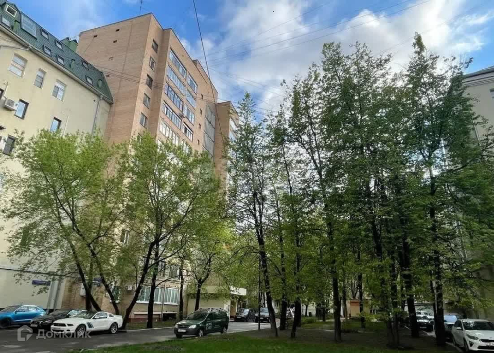 Продается 1-комнатная квартира, площадью 43.90 кв.м. Москва, переулок Козихинский Большой, дом 27с1