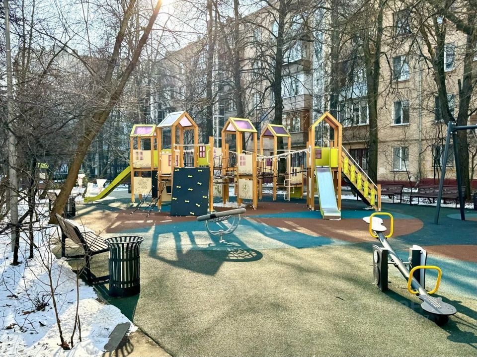 Продается 2-комнатная квартира, площадью 50.10 кв.м. Москва, улица Маршала Василевского, дом 9к2