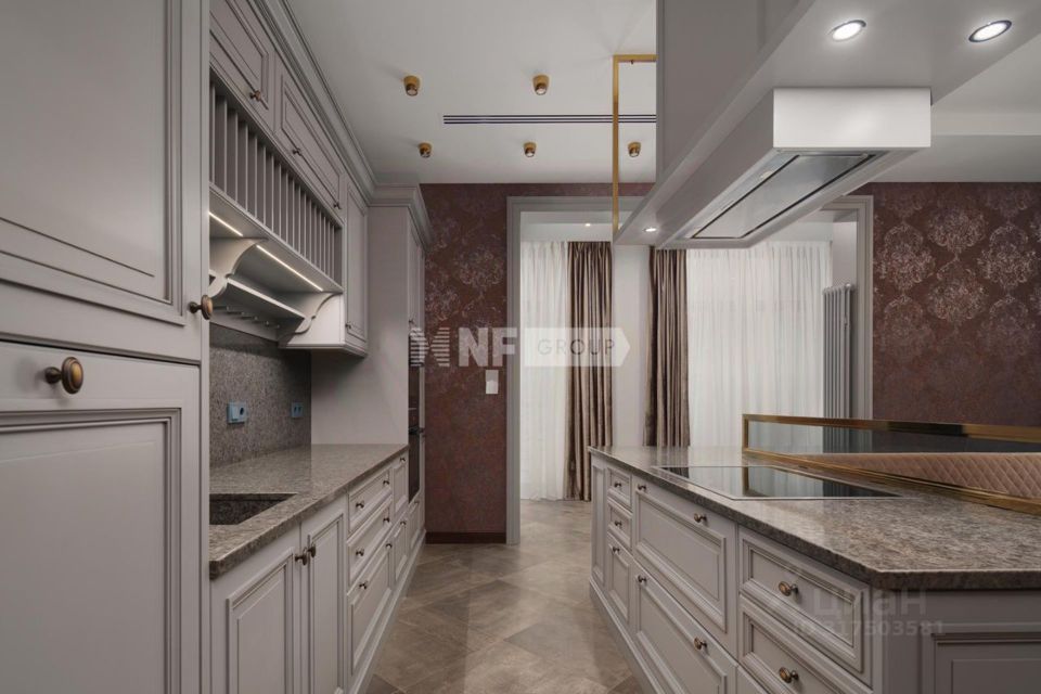 Продается 4-комнатная квартира, площадью 298.90 кв.м. Москва, улица Трубецкая, дом 8
