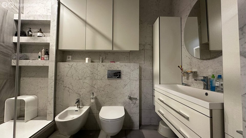 Продается 2-комнатная квартира, площадью 52.10 кв.м. Москва, улица Космонавтов, дом 14к1